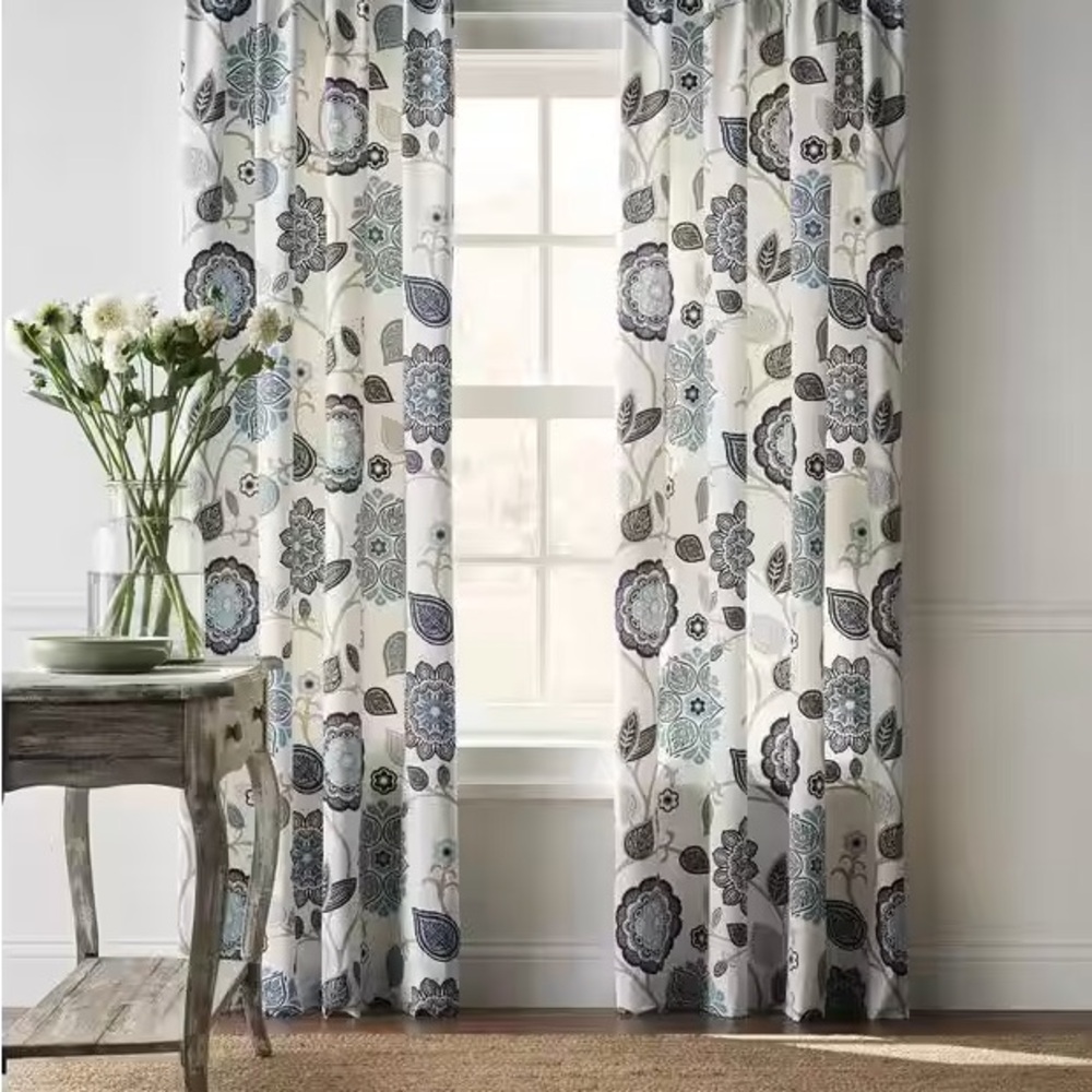 Floral Patterned Curtains x6, 89”